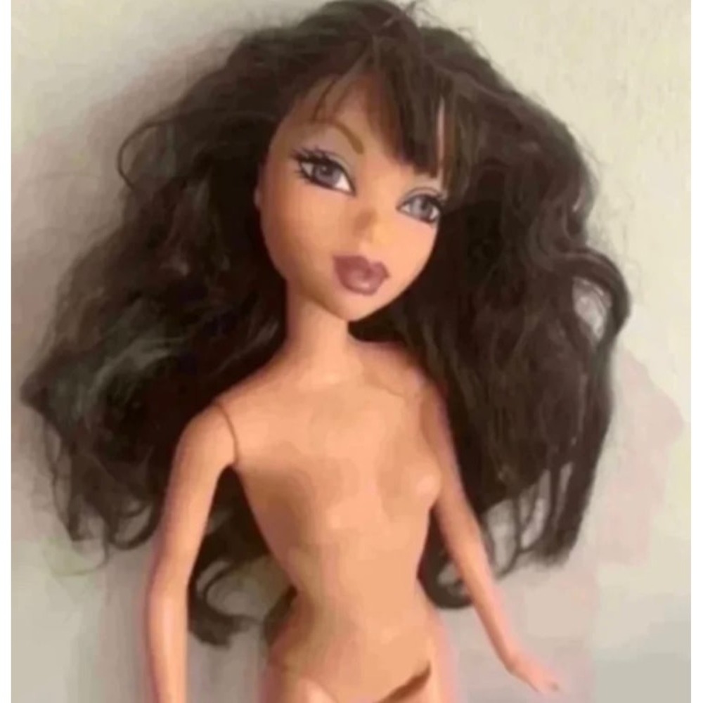 Mattel My Scene Barbie‎ Doll NOLEE Black Hair, Purple Eyes Nude